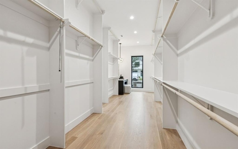 7707 Robin Road, Dallas, TX 75209, 5 Habitaciones Habitaciones , ,6 BañosBaños,Residential,En Venta,7707 Robin Road,0,21122775