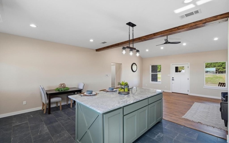 254 VZ County Road 4512, Ben Wheeler, TX 75754, 3 Bedrooms Bedrooms, ,2 BathroomsBathrooms,Residential,For Sale,254 VZ County Road 4512,0,21122979