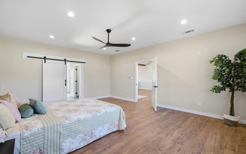 254 VZ County Road 4512, Ben Wheeler, TX 75754, 3 Bedrooms Bedrooms, ,2 BathroomsBathrooms,Residential,For Sale,254 VZ County Road 4512,0,21122979