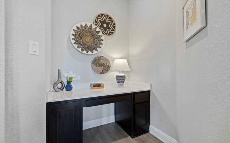 10400 SUNSET SHORE Drive, Grand Prairie, TX 76065, 4 Bedrooms Bedrooms, ,2 BathroomsBathrooms,Residential,For Sale,10400 SUNSET SHORE Drive,0,21123552