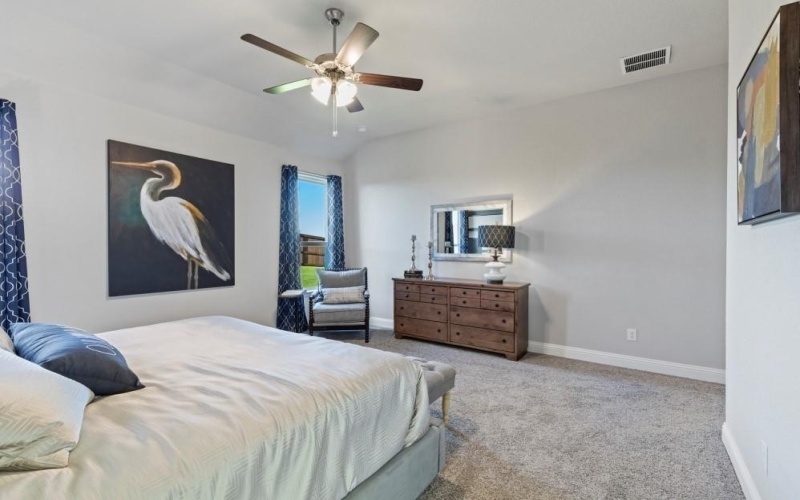 10400 SUNSET SHORE Drive, Grand Prairie, TX 76065, 4 Bedrooms Bedrooms, ,2 BathroomsBathrooms,Residential,For Sale,10400 SUNSET SHORE Drive,0,21123552