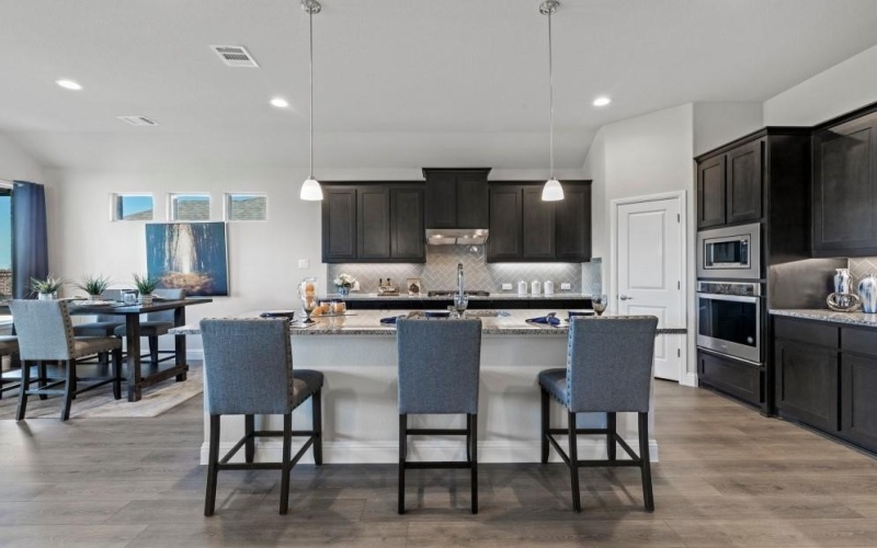 10400 SUNSET SHORE Drive, Grand Prairie, TX 76065, 4 Bedrooms Bedrooms, ,2 BathroomsBathrooms,Residential,For Sale,10400 SUNSET SHORE Drive,0,21123552