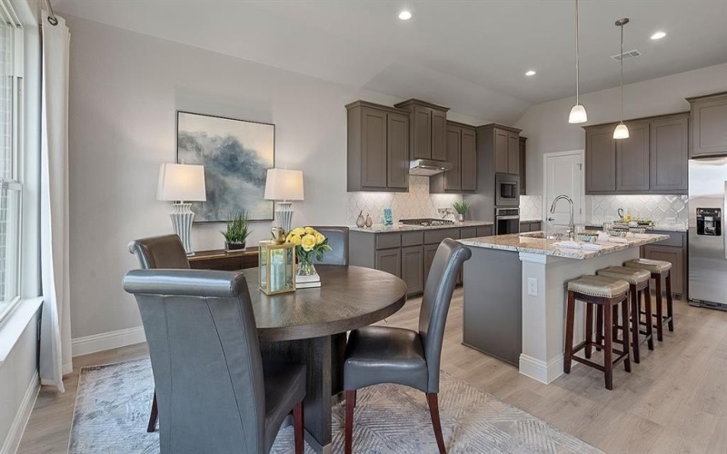 10420 SUNSET SHORE Drive, Grand Prairie, TX 76065, 5 Bedrooms Bedrooms, ,3 BathroomsBathrooms,Residential,For Sale,10420 SUNSET SHORE Drive,0,21123572