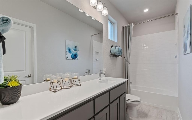 10420 SUNSET SHORE Drive, Grand Prairie, TX 76065, 5 Bedrooms Bedrooms, ,3 BathroomsBathrooms,Residential,For Sale,10420 SUNSET SHORE Drive,0,21123572