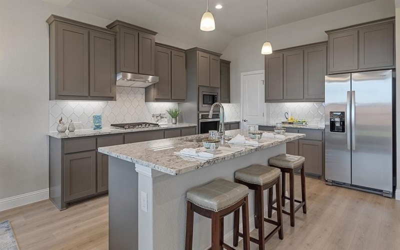 10420 SUNSET SHORE Drive, Grand Prairie, TX 76065, 5 Bedrooms Bedrooms, ,3 BathroomsBathrooms,Residential,For Sale,10420 SUNSET SHORE Drive,0,21123572