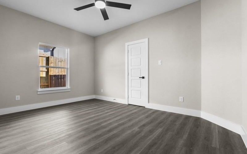 303 Paschall Boulevard, Mabank, TX 75147, 3 Bedrooms Bedrooms, ,2 BathroomsBathrooms,Residential,For Sale,303 Paschall Boulevard,0,21123621