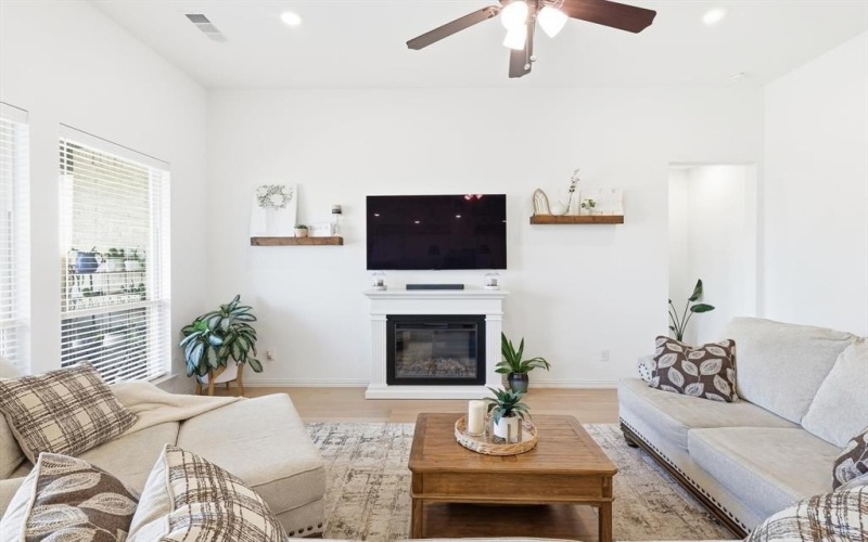 4420 Minnow Cove Road, Oak Point, TX 75068, 3 Habitaciones Habitaciones , ,2 BañosBaños,Residential,En Venta,4420 Minnow Cove Road,0,21124608