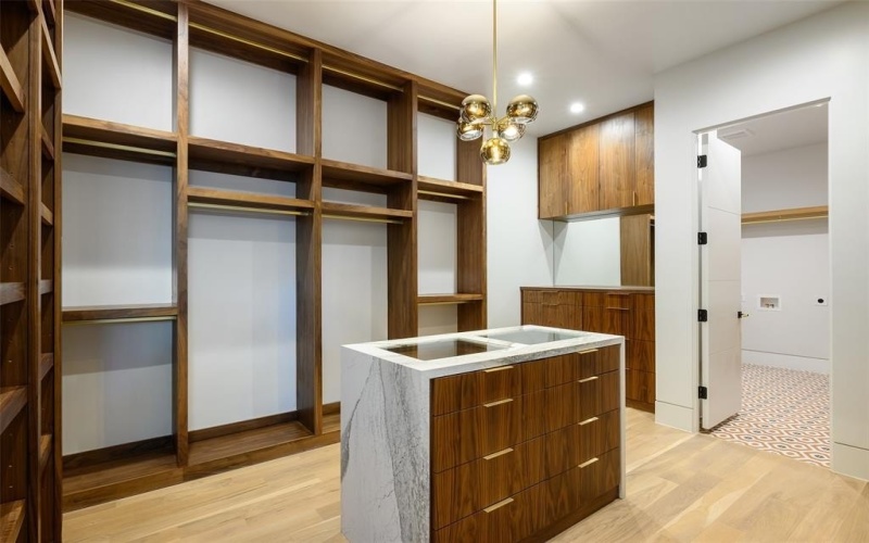 10142 Coppedge Lane, Dallas, TX 75229, 5 Bedrooms Bedrooms, ,6 BathroomsBathrooms,Residential,For Sale,10142 Coppedge Lane,0,21124751