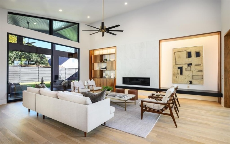 10142 Coppedge Lane, Dallas, TX 75229, 5 Bedrooms Bedrooms, ,6 BathroomsBathrooms,Residential,For Sale,10142 Coppedge Lane,0,21124751