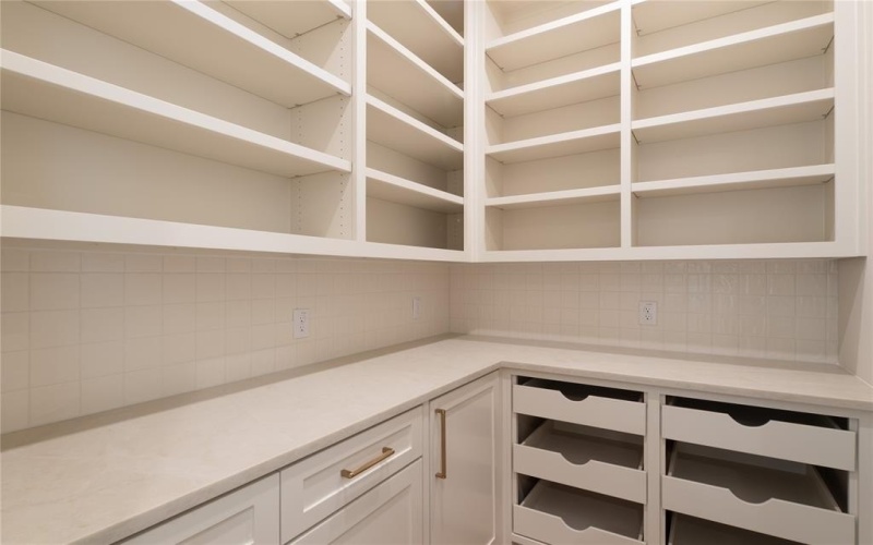 1809 Turtle Creek Lane, Gunter, TX 75058, 4 Bedrooms Bedrooms, ,5 BathroomsBathrooms,Residential,For Sale,1809 Turtle Creek Lane,0,21124783