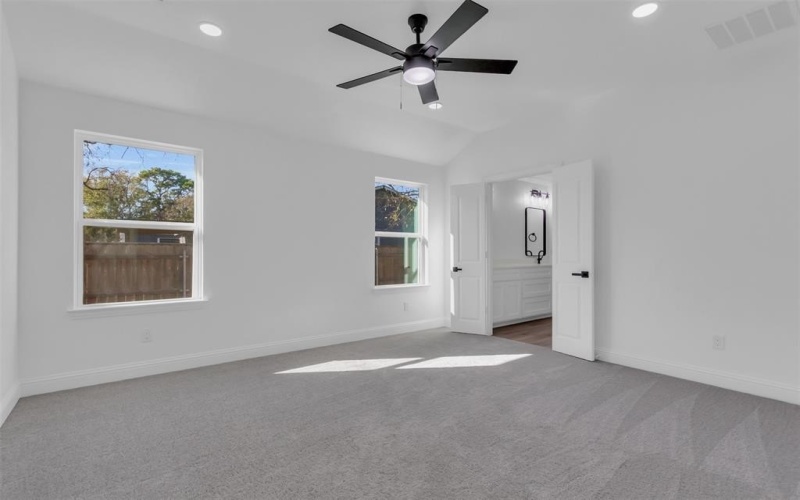 6210 Mesquite Tree Street, Alvarado, TX 76009, 3 Bedrooms Bedrooms, ,2 BathroomsBathrooms,Residential,For Sale,6210 Mesquite Tree Street,0,21124910