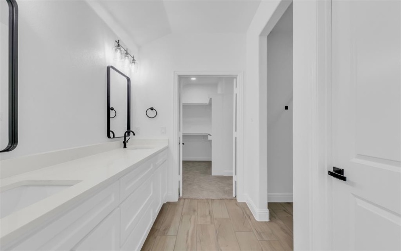 6210 Mesquite Tree Street, Alvarado, TX 76009, 3 Bedrooms Bedrooms, ,2 BathroomsBathrooms,Residential,For Sale,6210 Mesquite Tree Street,0,21124910