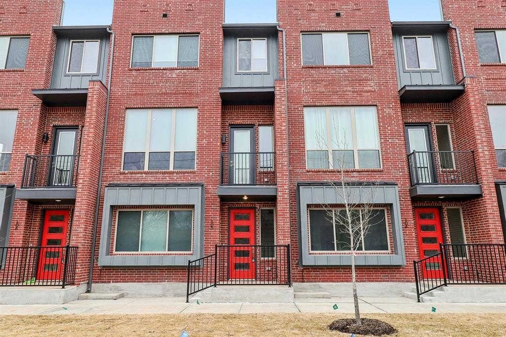 2524 Havenhurst Street #105, Farmers Branch, TX 75234, 3 Habitaciones Habitaciones , ,3 BañosBaños,Residential,En Venta,2524 Havenhurst Street,0,21125182