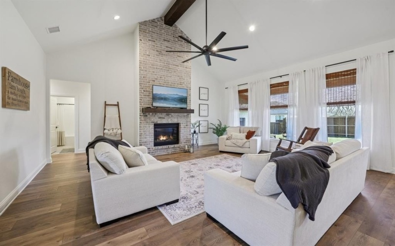 3108 Hazlewood Road, Granbury, TX 76049, 4 Habitaciones Habitaciones , ,2 BañosBaños,Residential,En Venta,3108 Hazlewood Road,0,21125327