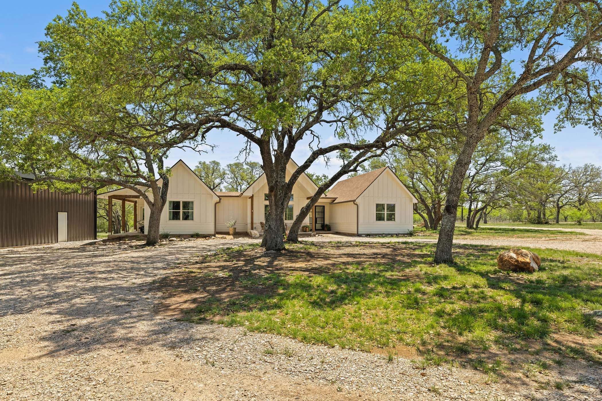1241 FM 3509, Burnet, TX 78611, 4 Bedrooms Bedrooms, ,3 BathroomsBathrooms,Residential,For Sale,1241 FM 3509,172965