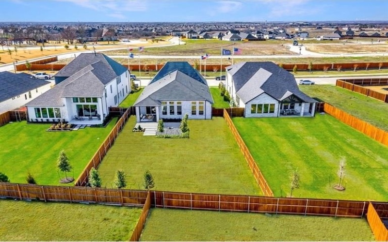 1617 Yorkie Drive, Forney, TX 75126, 4 Bedrooms Bedrooms, ,3 BathroomsBathrooms,Residential,For Sale,1617 Yorkie Drive,0,21125460