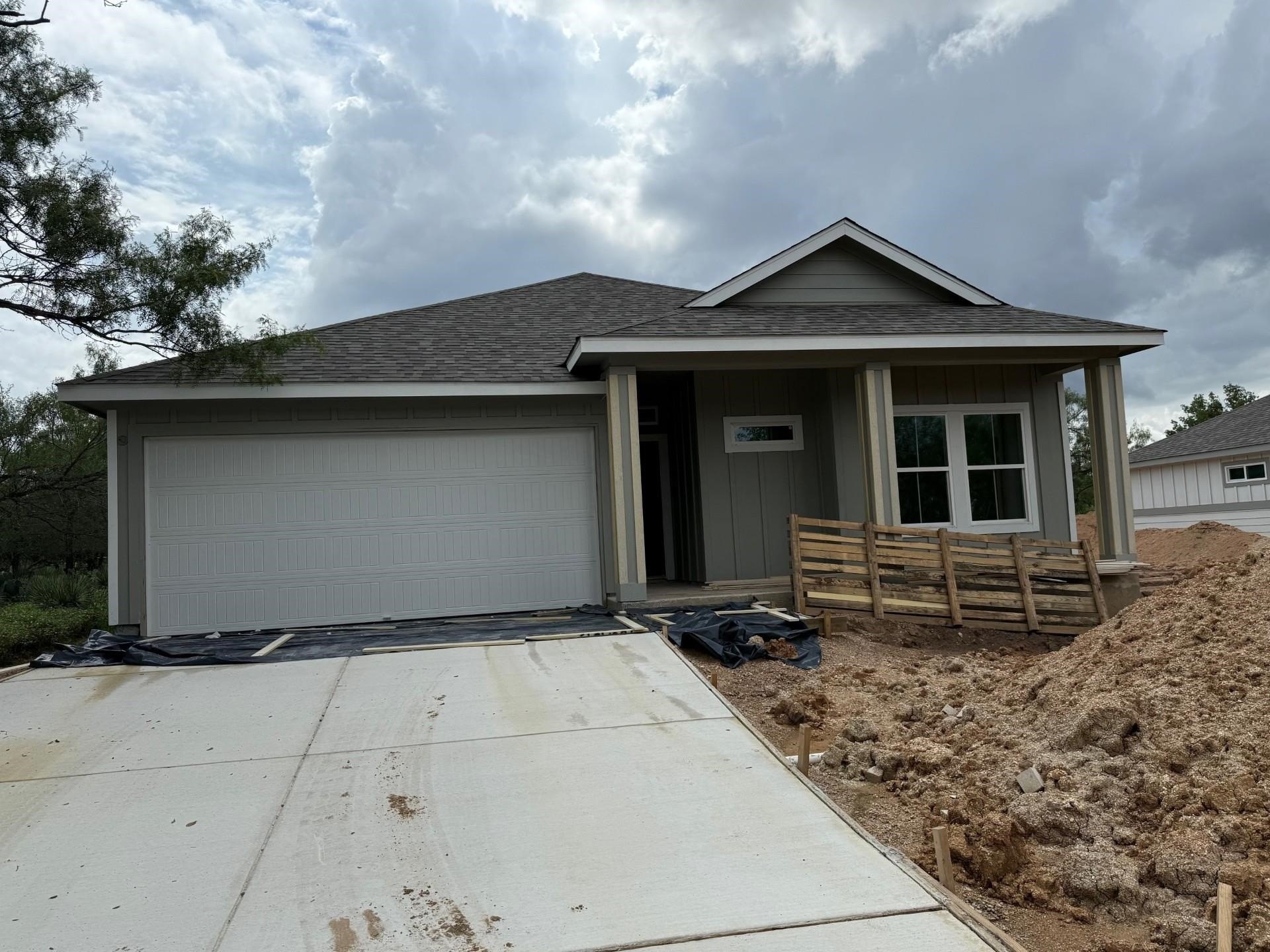 1233 Northcrest, Granite Shoals, TX 78654, 3 Habitaciones Habitaciones , ,2 BañosBaños,Residential,En Venta,1233 Northcrest,172992