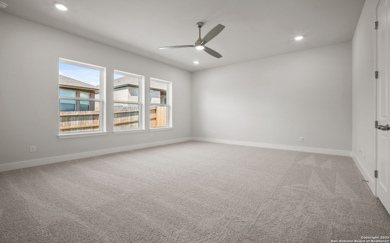 105 Allin Oaks, Universal City, TX 78148-3464, 4 Bedrooms Bedrooms, ,3 BathroomsBathrooms,Residential,For Sale,105 Allin Oaks,0,1850448