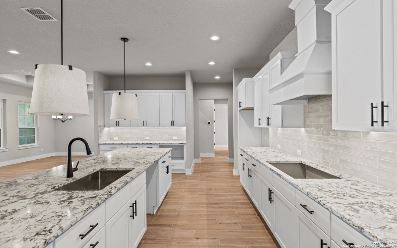 1202 Crazy Horse, San Antonio, TX 78260, 4 Bedrooms Bedrooms, ,3 BathroomsBathrooms,Residential,For Sale,1202 Crazy Horse,0,1850712