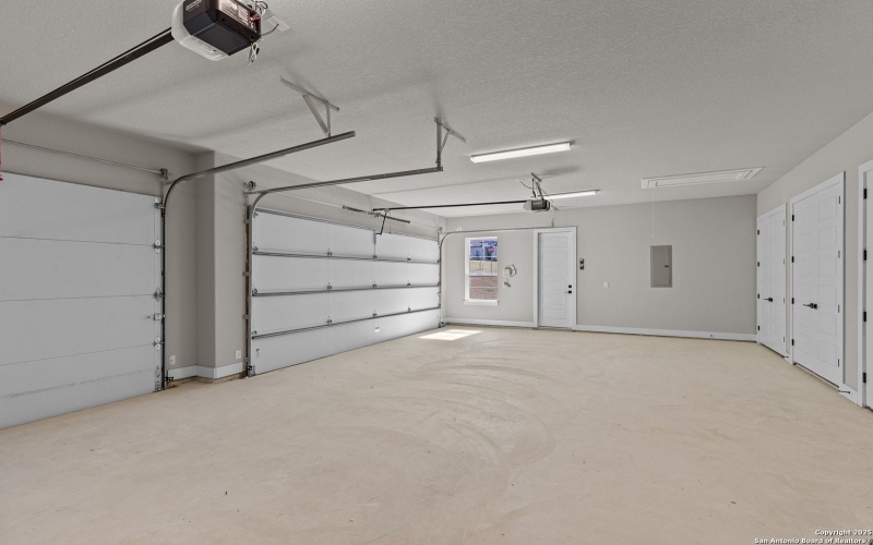 1202 Crazy Horse, San Antonio, TX 78260, 4 Bedrooms Bedrooms, ,3 BathroomsBathrooms,Residential,For Sale,1202 Crazy Horse,0,1850712