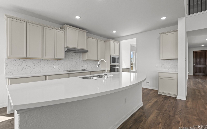 138 Annette Dr, Castroville, TX 78009, 5 Habitaciones Habitaciones , ,5 BañosBaños,Residential,En Venta,138 Annette Dr,0,1851046