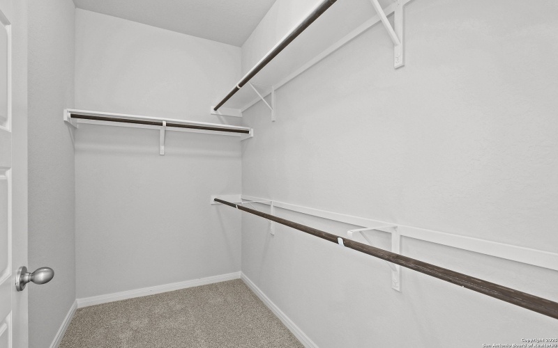 179 Katie Court, Castroville, TX 78009, 4 Habitaciones Habitaciones , ,3 BañosBaños,Residential,En Venta,179 Katie Court,0,1851058