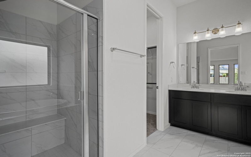 10281 Bartenheim Dr, Schertz, TX 78154, 4 Habitaciones Habitaciones , ,2 BañosBaños,Residential,En Venta,10281 Bartenheim Dr,0,1854845