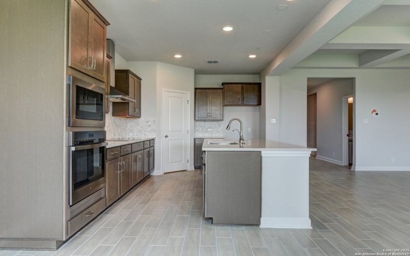 12836 Red Apple Rd., Schertz, TX 78154, 3 Habitaciones Habitaciones , ,2 BañosBaños,Residential,En Venta,12836 Red Apple Rd.,0,1855375