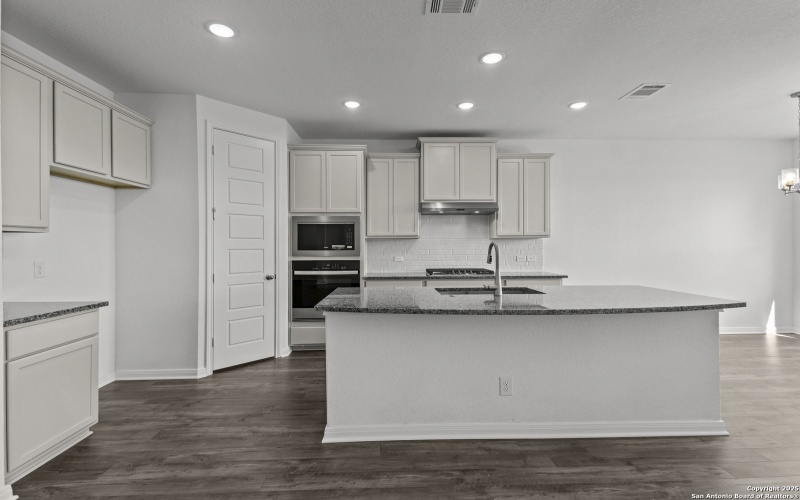 9510 Pioneer Junction, San Antonio, TX 78254, 4 Bedrooms Bedrooms, ,3 BathroomsBathrooms,Residential,For Sale,9510 Pioneer Junction,0,1857247