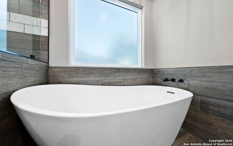 502 Sumack Dr W, Kerrville, TX 78028, 4 Bedrooms Bedrooms, ,2 BathroomsBathrooms,Residential,For Sale,502 Sumack Dr W,0,1861547