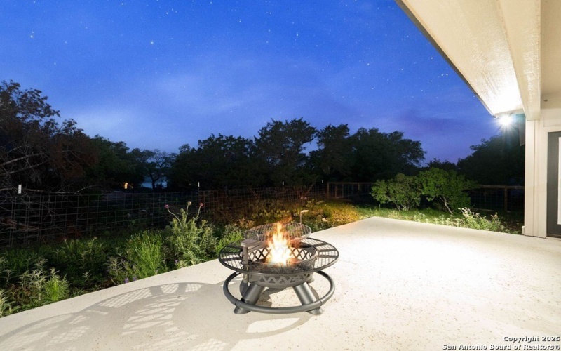 502 Sumack Dr W, Kerrville, TX 78028, 4 Bedrooms Bedrooms, ,2 BathroomsBathrooms,Residential,For Sale,502 Sumack Dr W,0,1861547