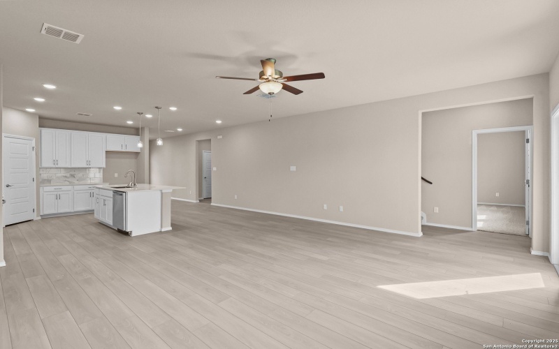 6602 LOWRIE BLOCK, San Antonio, TX 78239, 4 Habitaciones Habitaciones , ,3 BañosBaños,Residential,En Venta,6602 LOWRIE BLOCK,0,1862411