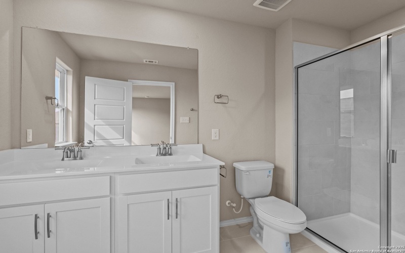 6602 LOWRIE BLOCK, San Antonio, TX 78239, 4 Habitaciones Habitaciones , ,3 BañosBaños,Residential,En Venta,6602 LOWRIE BLOCK,0,1862411