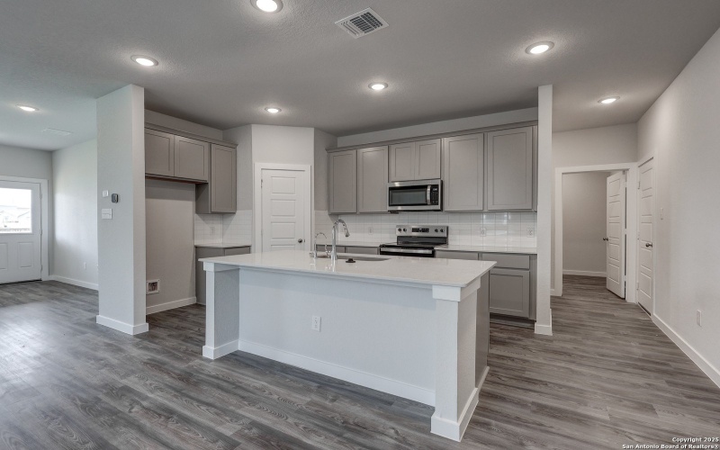 7906 COFFEE MILL, San Antonio, TX 78252, 3 Bedrooms Bedrooms, ,2 BathroomsBathrooms,Residential,For Sale,7906 COFFEE MILL,0,1865701