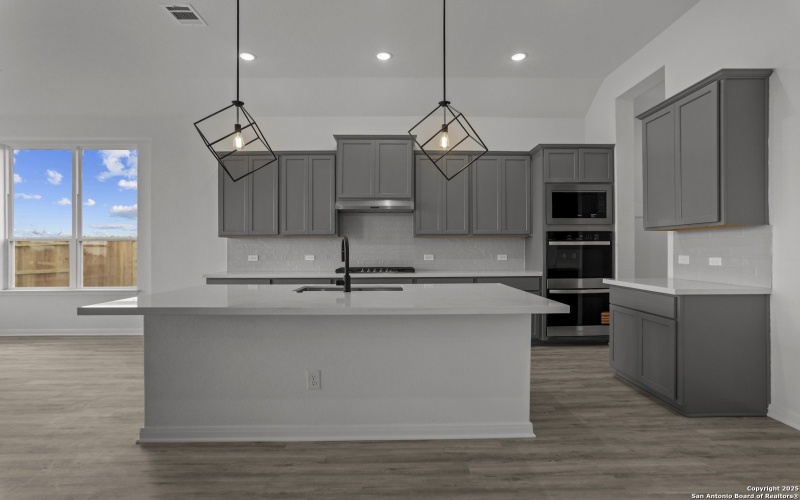 2852 Reeves Lane, Schertz, TX 78108, 4 Bedrooms Bedrooms, ,2 BathroomsBathrooms,Residential,For Sale,2852 Reeves Lane,0,1878026