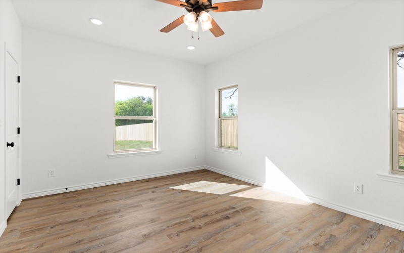 913 Blane Circle, Lampasas, TX 76550, 3 Bedrooms Bedrooms, ,2 BathroomsBathrooms,Residential,For Sale,913 Blane Circle,173036