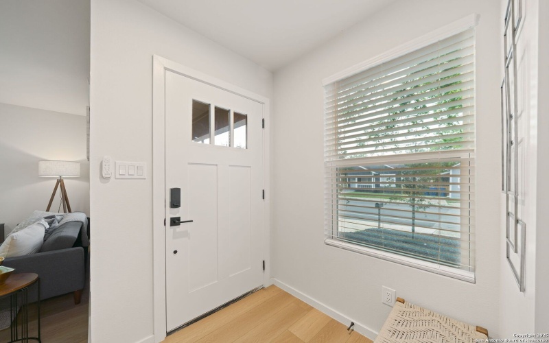 1102 S Gevers St, San Antonio, TX 78210, 3 Habitaciones Habitaciones , ,2 BañosBaños,Residential,En Venta,1102 S Gevers St,0,1865845