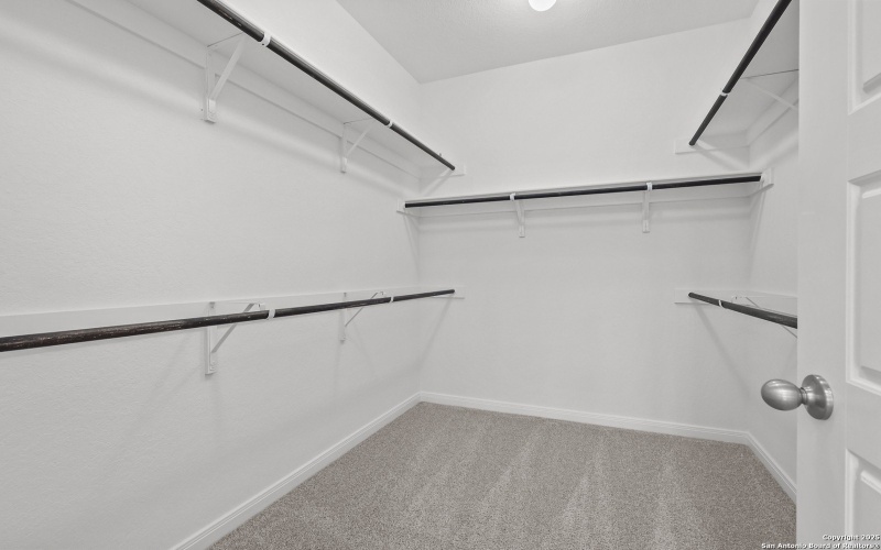 409 Foxtail Canyon, Cibolo, TX 78108, 5 Bedrooms Bedrooms, ,3 BathroomsBathrooms,Residential,For Sale,409 Foxtail Canyon,0,1868398