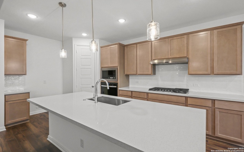 409 Foxtail Canyon, Cibolo, TX 78108, 5 Bedrooms Bedrooms, ,3 BathroomsBathrooms,Residential,For Sale,409 Foxtail Canyon,0,1868398