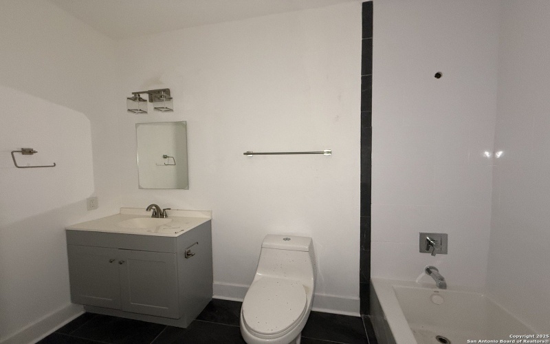 715 Ogden unit: 104 #104, San Antonio, TX 78212, 3 Habitaciones Habitaciones , ,3 BañosBaños,Residential,En Venta,715 Ogden unit: 104,0,1872347