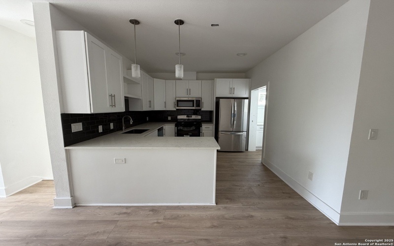 715 Ogden unit: 104 #104, San Antonio, TX 78212, 3 Habitaciones Habitaciones , ,3 BañosBaños,Residential,En Venta,715 Ogden unit: 104,0,1872347