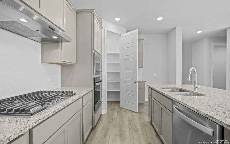 2515 Sueno Point, San Antonio, TX 78245, 4 Bedrooms Bedrooms, ,3 BathroomsBathrooms,Residential,For Sale,2515 Sueno Point,0,1872575