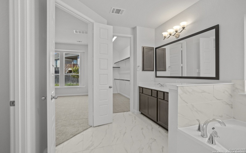 2515 Sueno Point, San Antonio, TX 78245, 4 Bedrooms Bedrooms, ,3 BathroomsBathrooms,Residential,For Sale,2515 Sueno Point,0,1872575