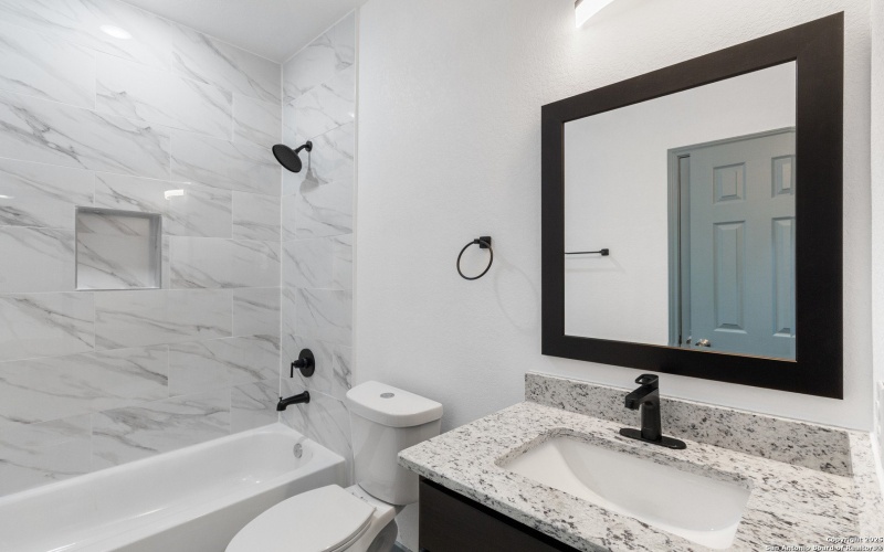 241 Hawthorne, San Antonio, TX 78214, 3 Bedrooms Bedrooms, ,2 BathroomsBathrooms,Residential,For Sale,241 Hawthorne,0,1872907