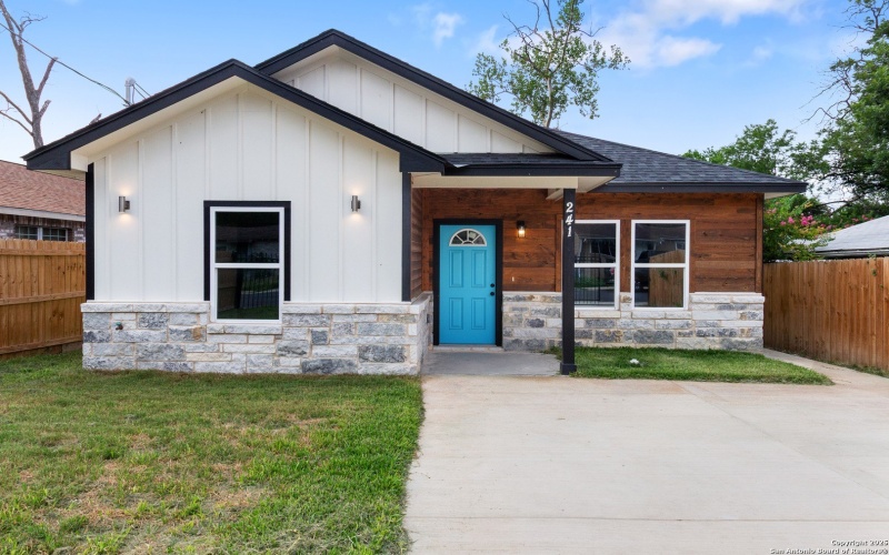 241 Hawthorne, San Antonio, TX 78214, 3 Bedrooms Bedrooms, ,2 BathroomsBathrooms,Residential,For Sale,241 Hawthorne,0,1872907