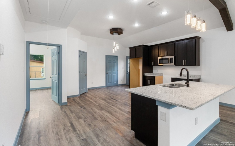 241 Hawthorne, San Antonio, TX 78214, 3 Bedrooms Bedrooms, ,2 BathroomsBathrooms,Residential,For Sale,241 Hawthorne,0,1872907