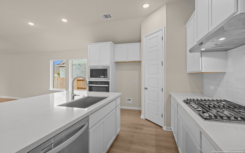 1852 Bighorn Trail, New Braunfels, TX 78132, 4 Bedrooms Bedrooms, ,2 BathroomsBathrooms,Residential,For Sale,1852 Bighorn Trail,0,1873062