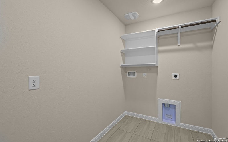 1852 Bighorn Trail, New Braunfels, TX 78132, 4 Bedrooms Bedrooms, ,2 BathroomsBathrooms,Residential,For Sale,1852 Bighorn Trail,0,1873062