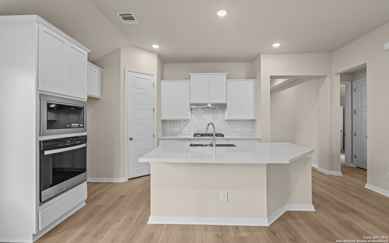 1852 Bighorn Trail, New Braunfels, TX 78132, 4 Bedrooms Bedrooms, ,2 BathroomsBathrooms,Residential,For Sale,1852 Bighorn Trail,0,1873062