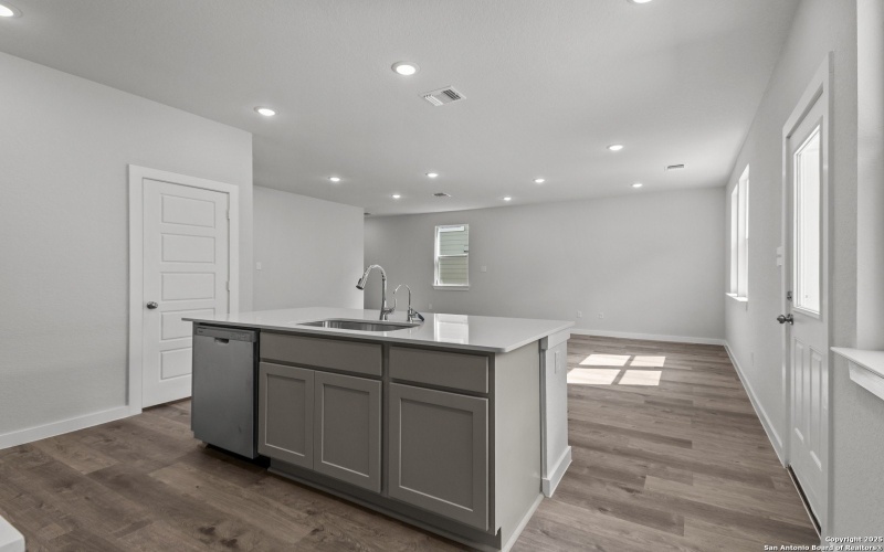 9002 Wildwood Pass, San Antonio, TX 78254, 3 Habitaciones Habitaciones , ,2 BañosBaños,Residential,En Venta,9002 Wildwood Pass,0,1879245